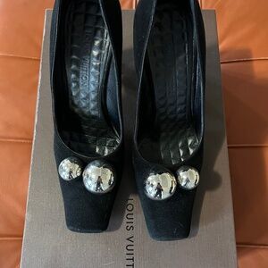 Louis Vuitton, size 37.5, Black